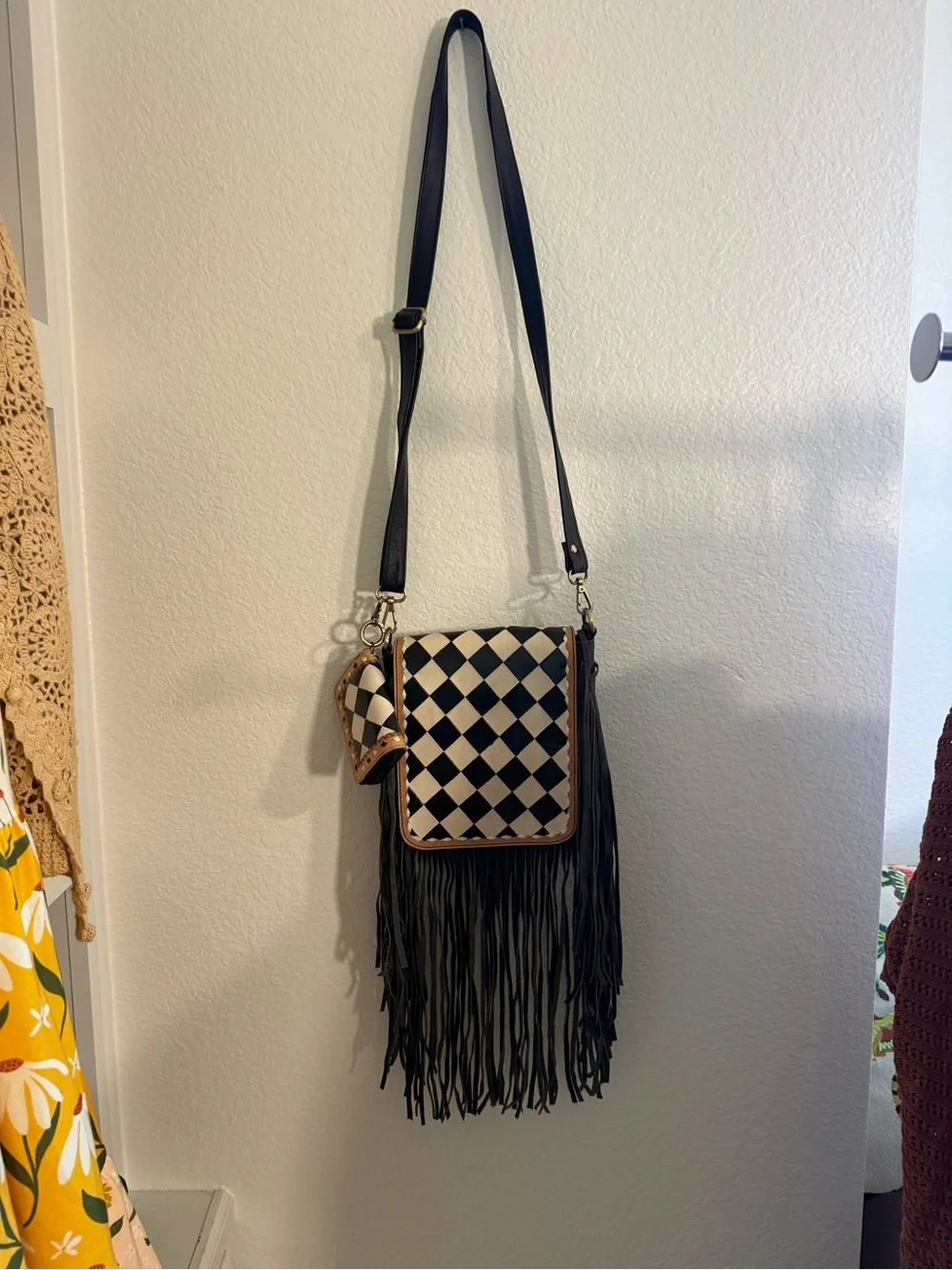 Custom Listing for Dana